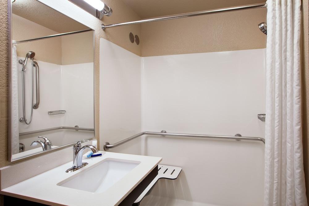 Candlewood Suites Medford By Ihg Luaran gambar