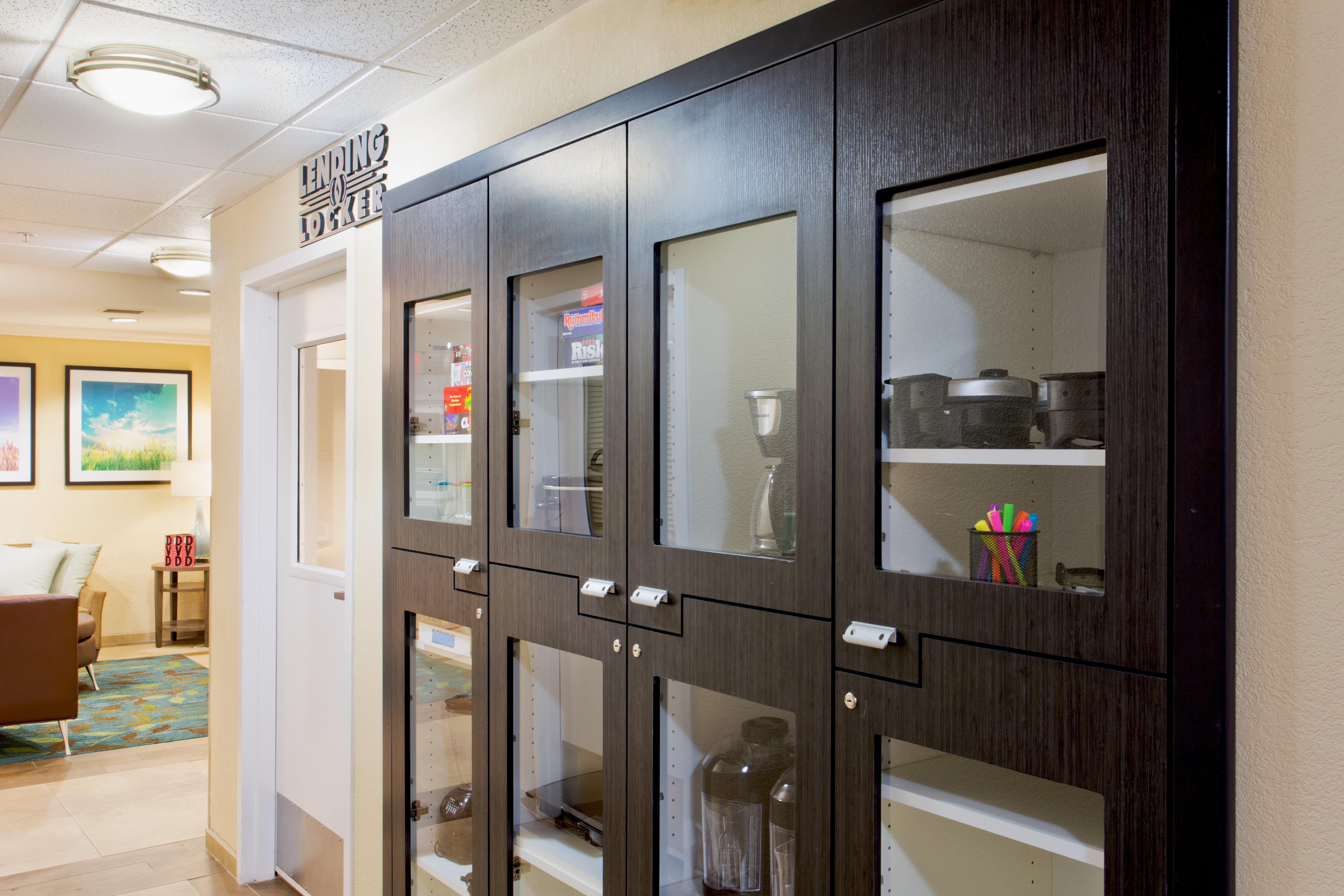 Candlewood Suites Medford By Ihg Luaran gambar